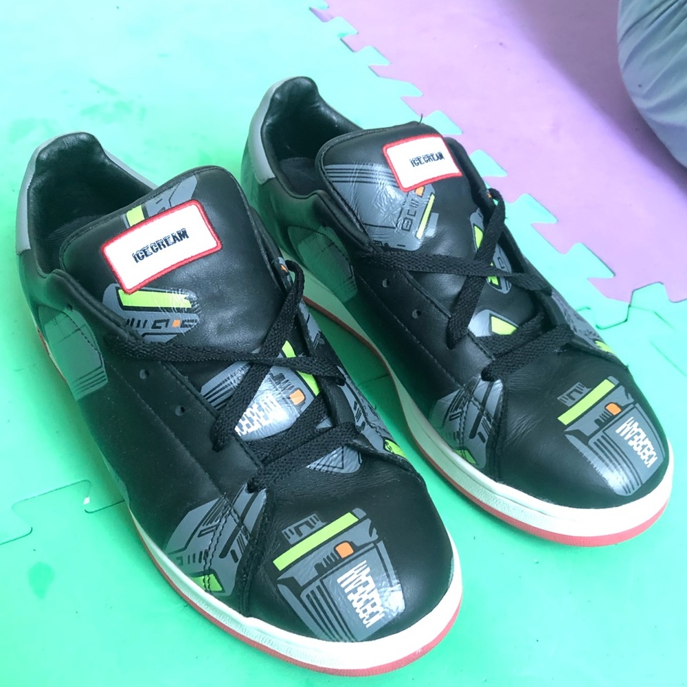 ICE CREAM BLACK BIPPER FLAVOR SIZE 11 2006